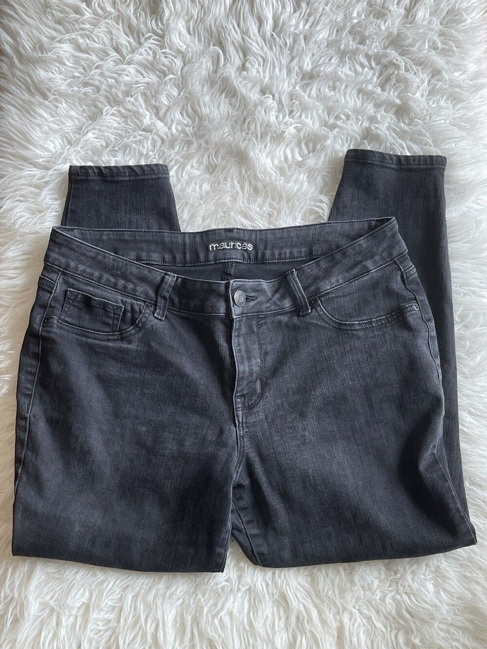Maurices's Size XL Short Gray Stretch Jeans Preowned Flawed Casual